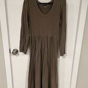 Elegant Brown Long Sleeve Dress
